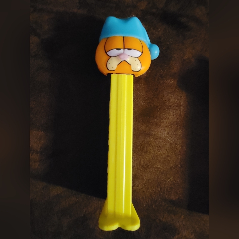 Vintage Garfield and Friends Pez Dispensers - Picture 6 of 6